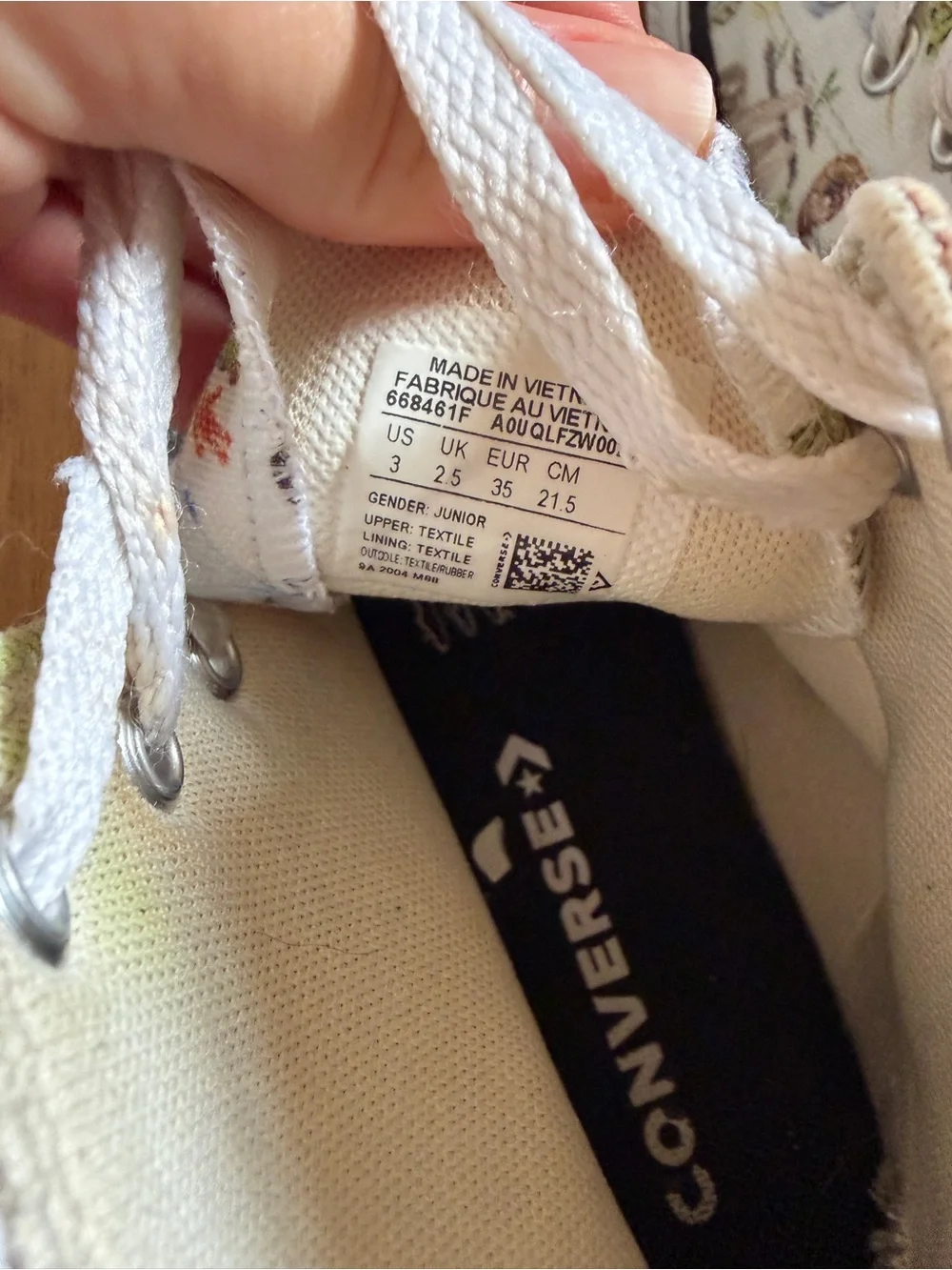 Converse Zoo Animal Themed Sneakers Boys Kids Youth 3 White High Tops